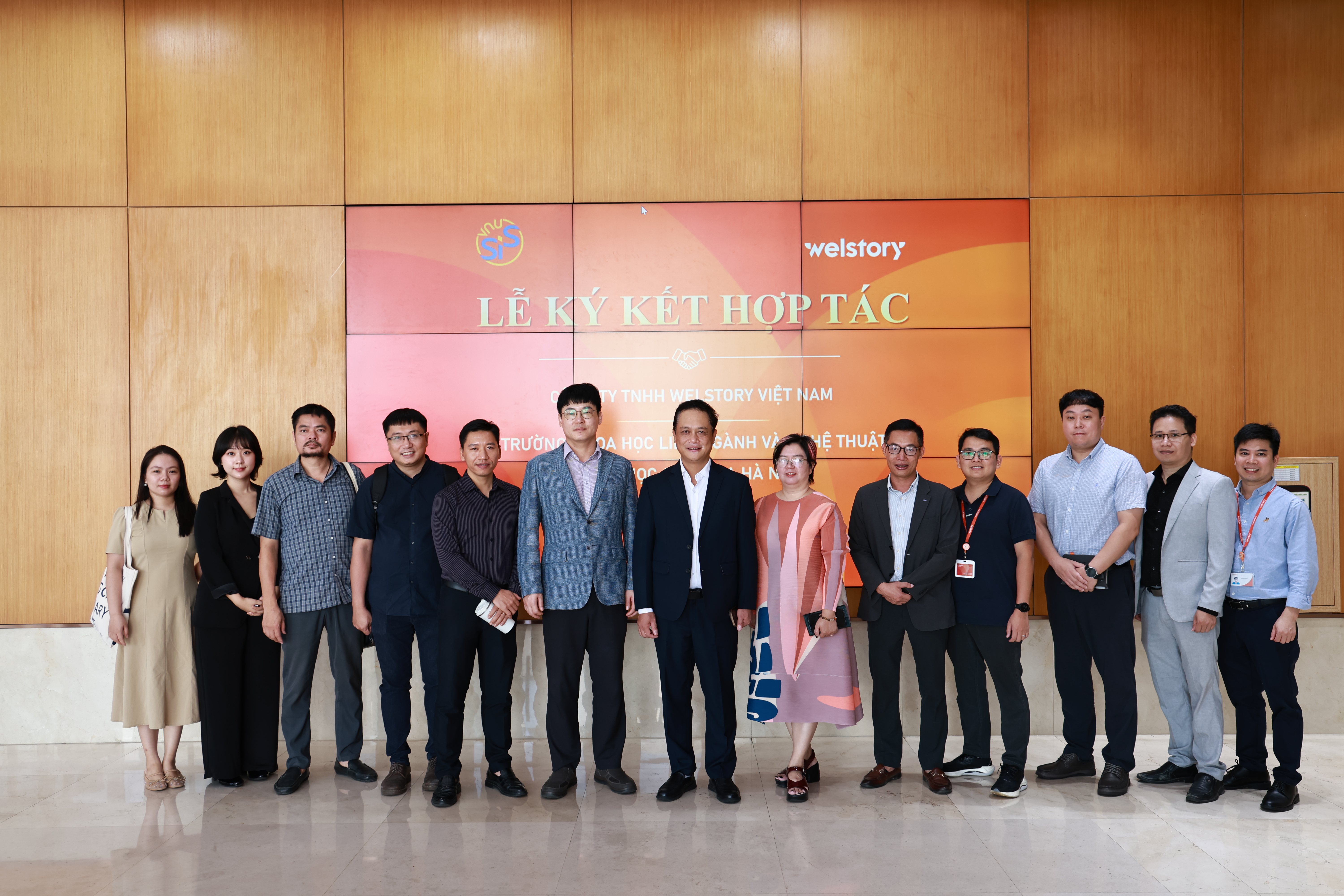 Trường Khoa học liên ngành và Nghệ thuật ký kết hợp tác với Công ty Welstory Việt Nam