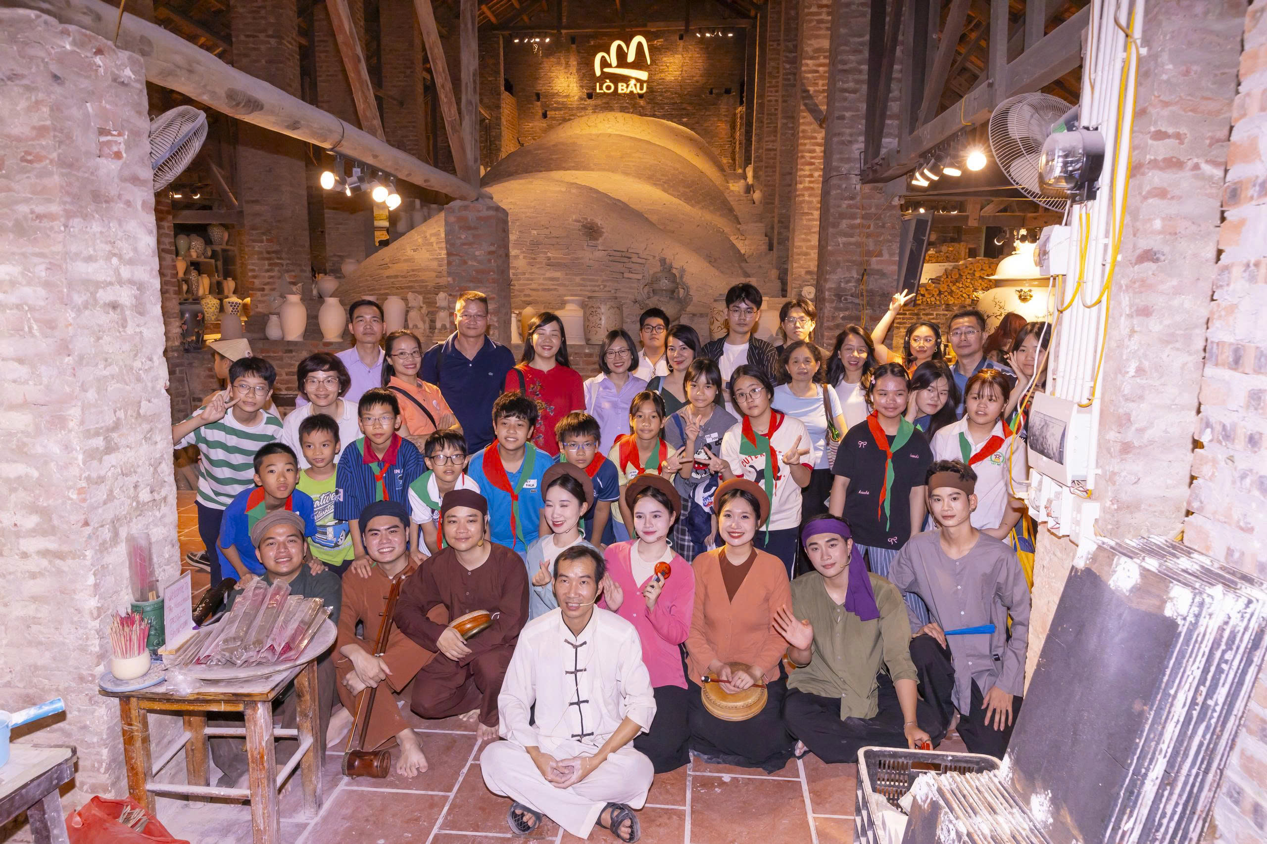 VNU-SIS ra mắt mô hình "Bàn xoay" đưa di sản thành sản phẩm văn hoá công nghiệp phức hợp