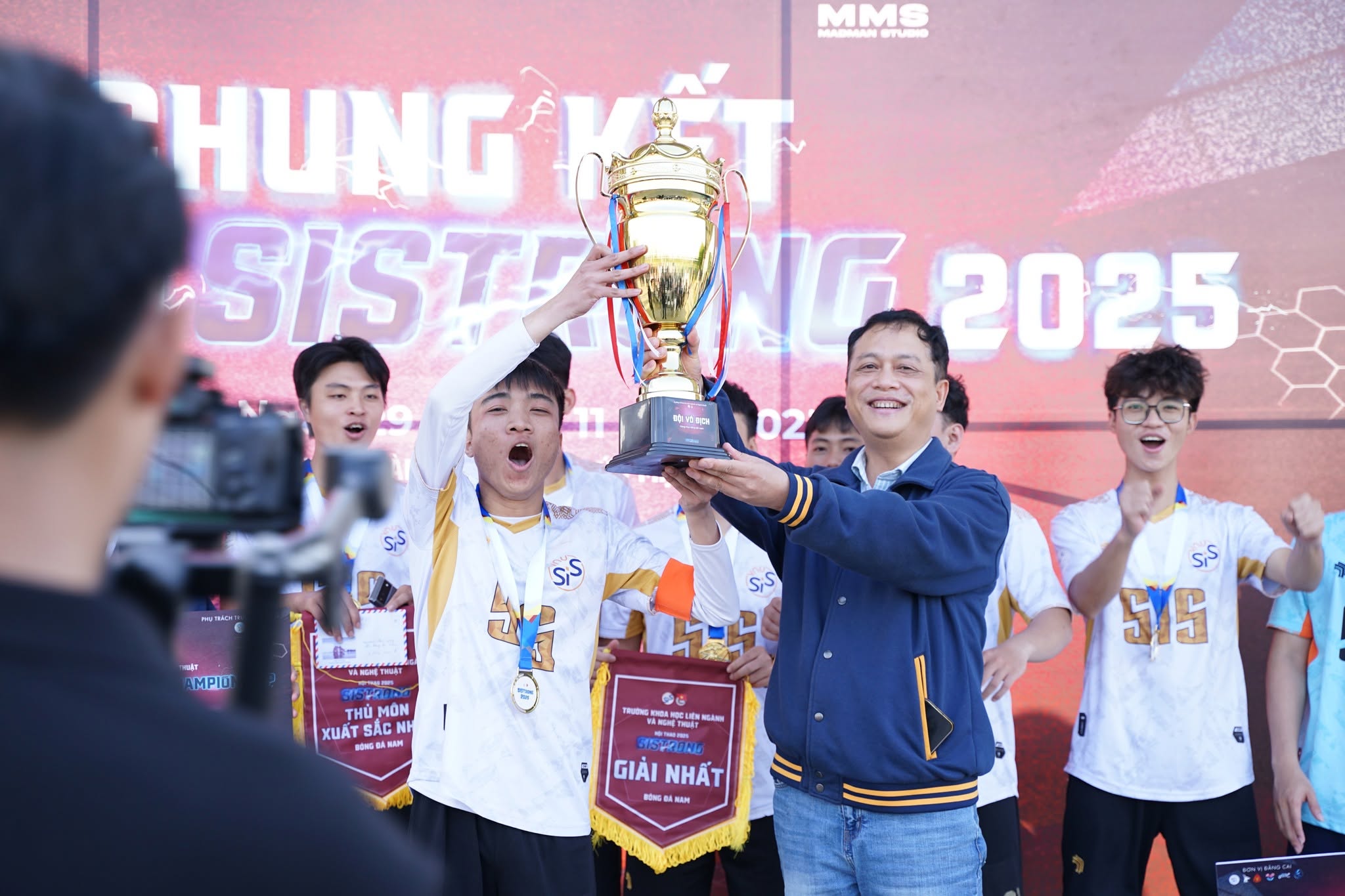 SIStrong – Khi thể thao trở thành cầu nối cộng đồng sinh viên